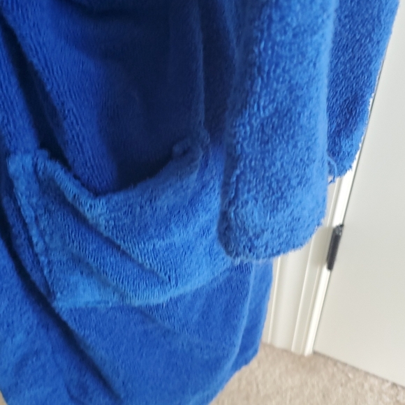 kids sz l mirko child's sz l robe Terry w/hood - Picture 4 of 6